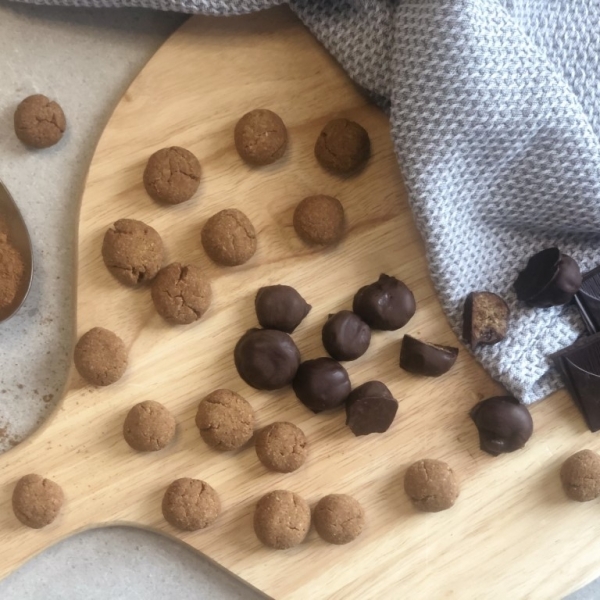 Gezonde kruidnoten of pepernoten  glutenvrij oermeel